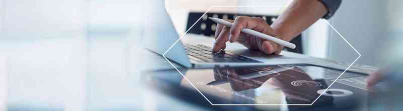 الأدوات والموارد