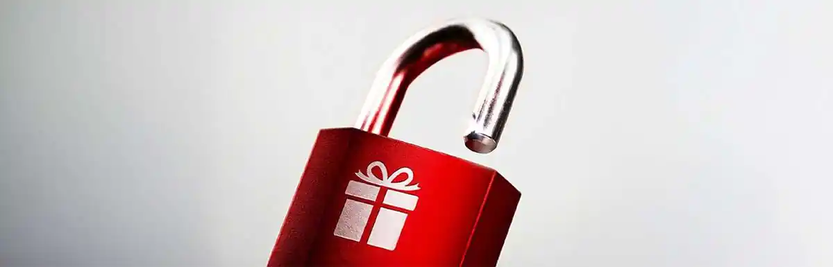 the image shows a red lock with a gift icon in the center